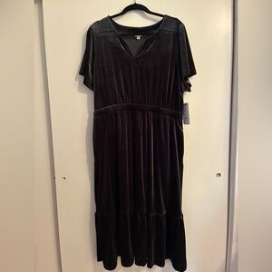 Elegant Black Velvet Dress